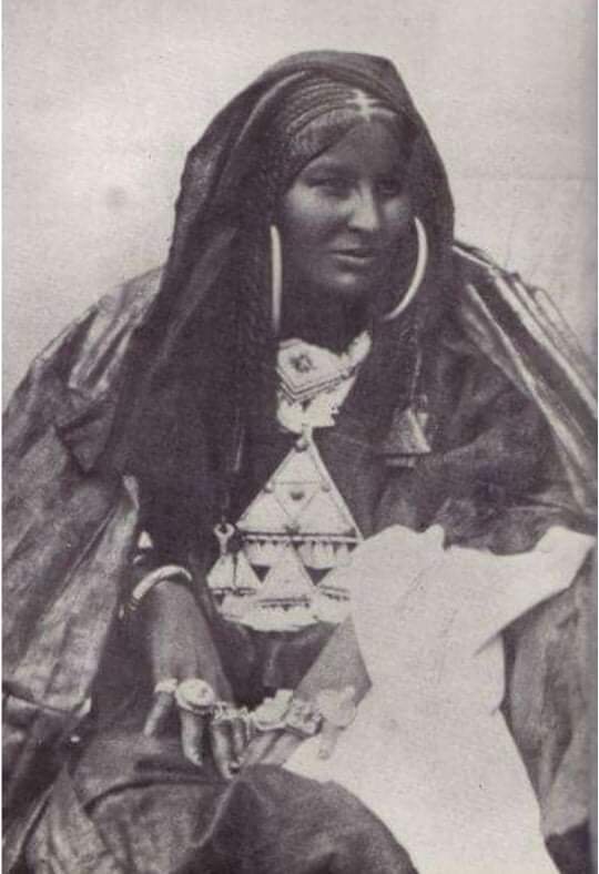 Фото Дассин ульт Ихемма. Свободный доступ интернета.