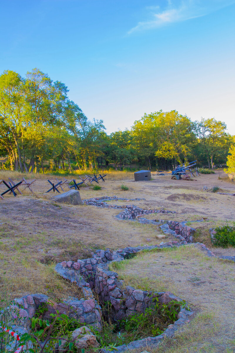 Вид у подножия Сапун-горы