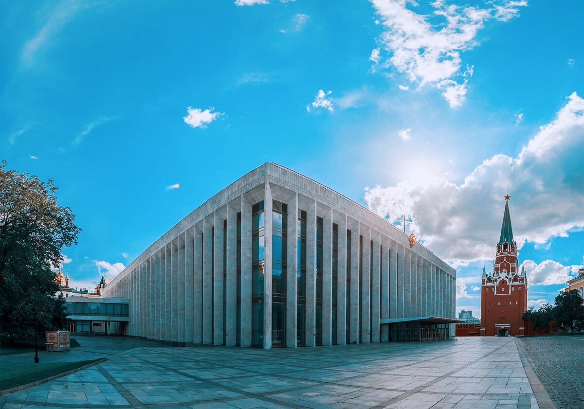 Фото государственный кремлевский дворец москва