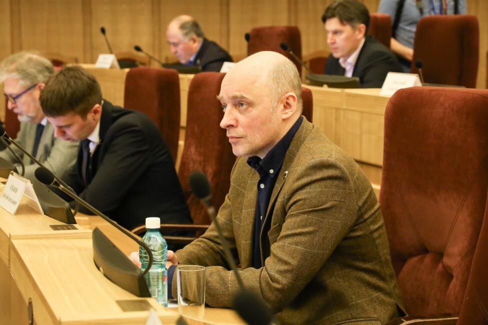 Депутаты заксобрания новосибирской. Депутат новосибирского заксобрания. Депутаты заксобрания новосибирской. Депутаты заксобрания новосибирской. Мочалин депутат новосибирск.