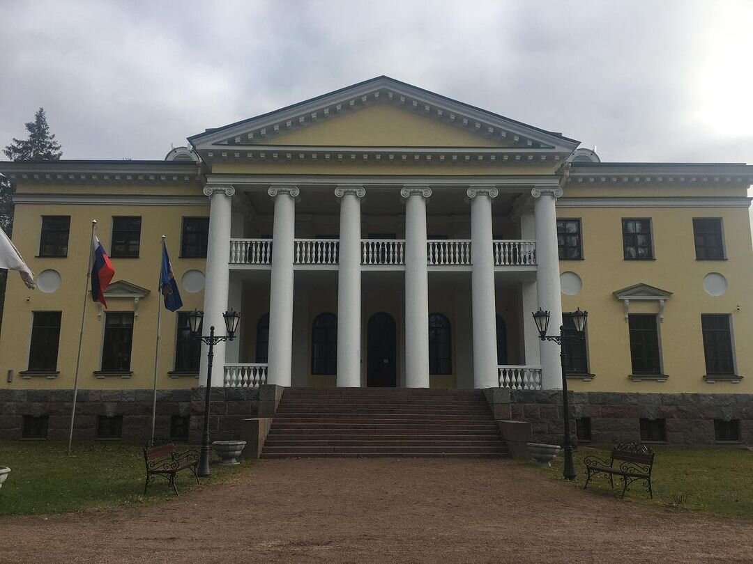 Усадьба Гагарина. Усадьба Гагариных Теньки. Усадьба Гагарина в Москве. Холомки дубы князя Гагарина Шелонь. Усадьба гагариной