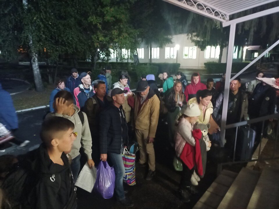     Помимо "Голубого экрана" людей поселят в детском лагере "Киро­вец". Анастасия АСТАШОВА