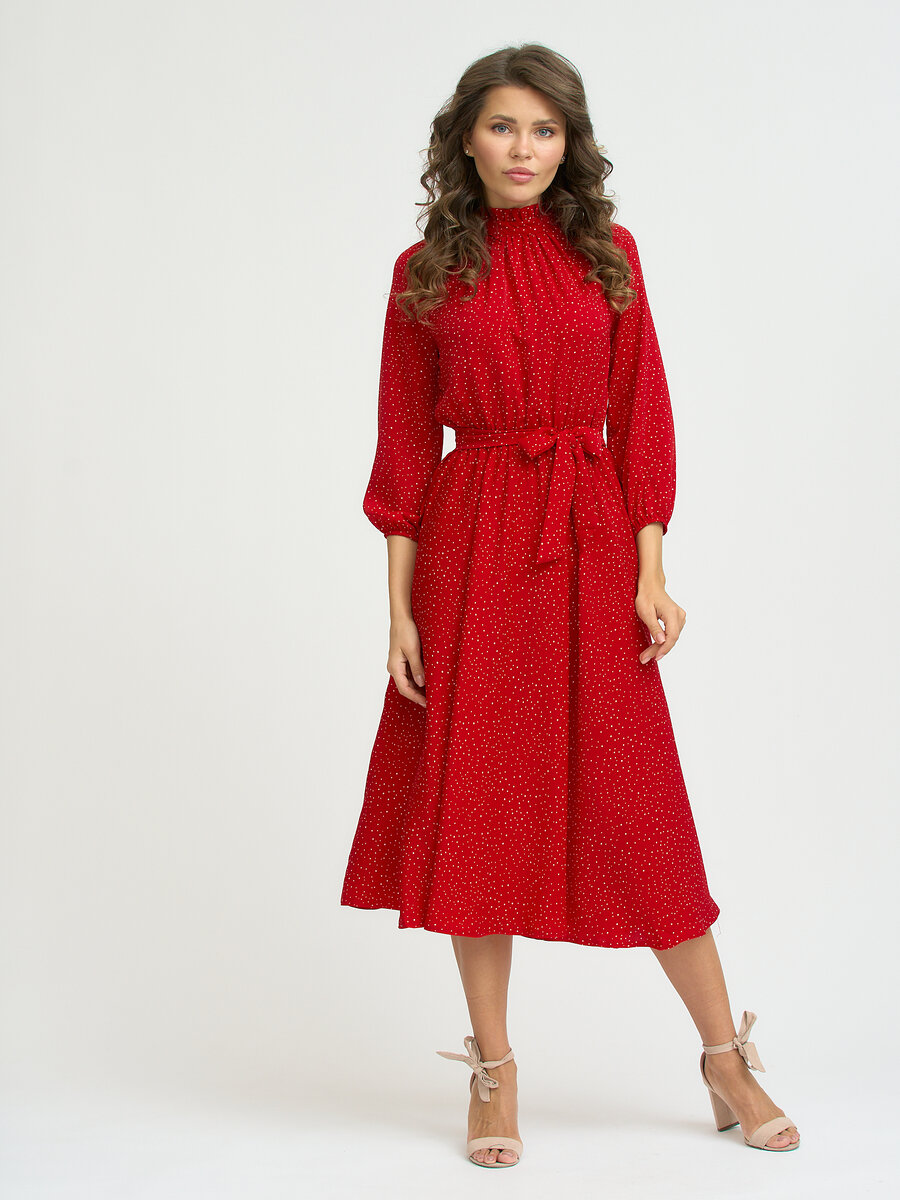 Шифоновое платье и босоножки