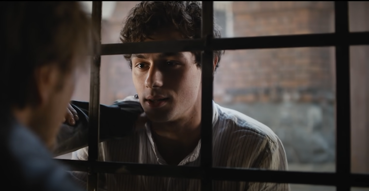 скриншот, Арам Вардеванян в роли Оси Бендера