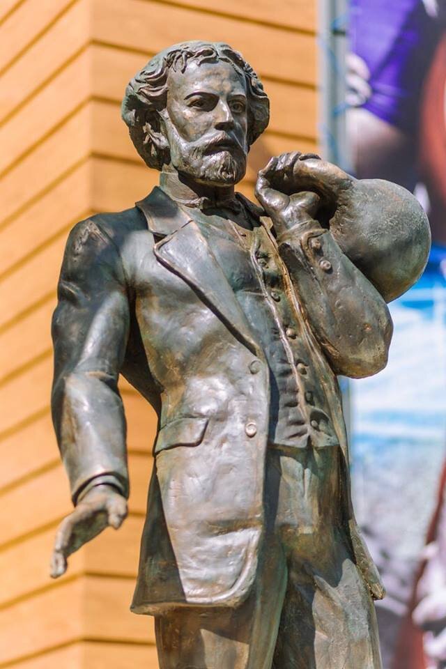 Памятник Краевскому