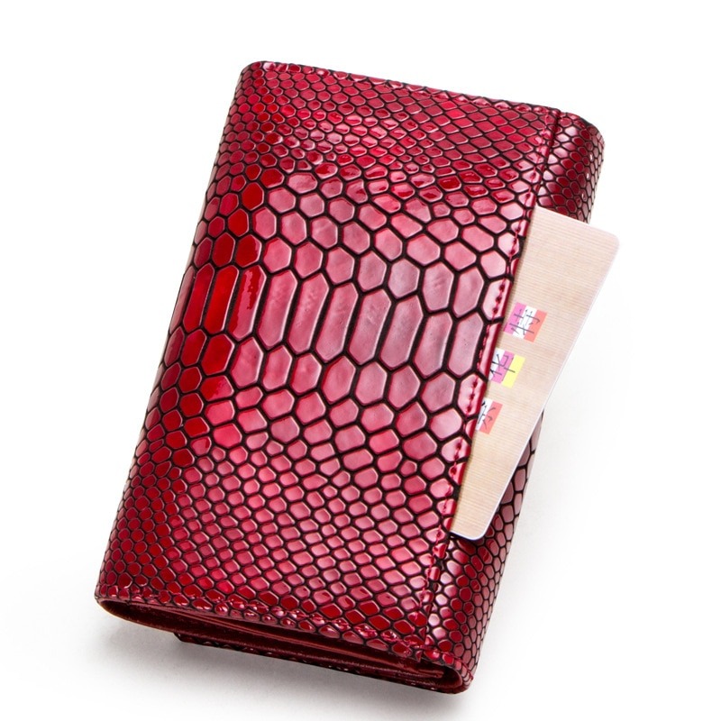 Кожаный кошелек женский