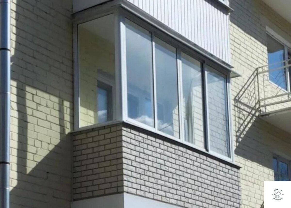 Обычный балкон