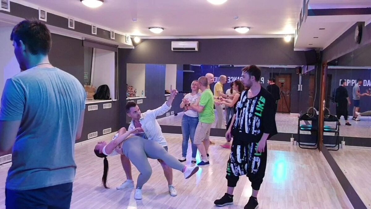 прогиб просто в парных танцах