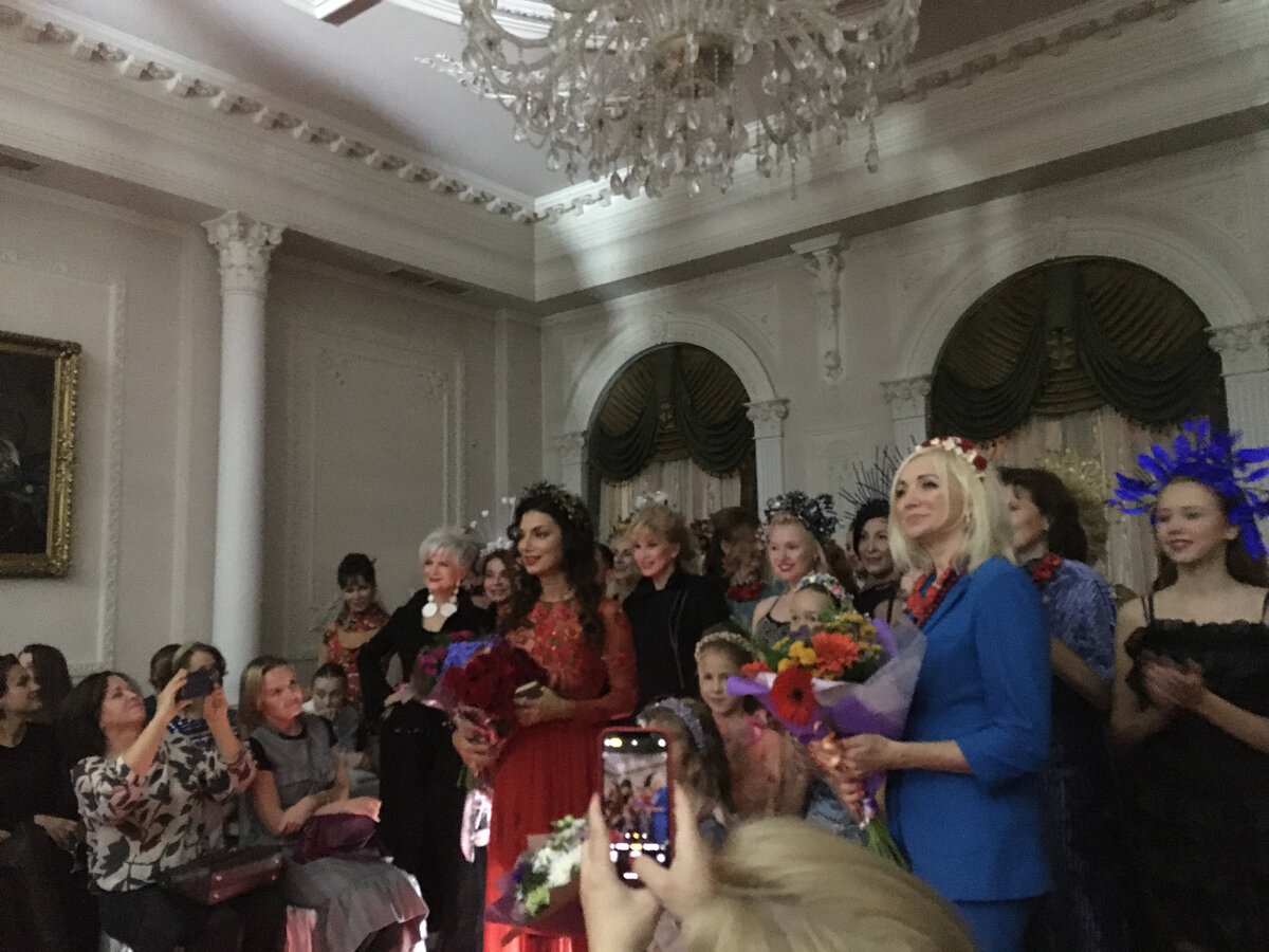 Алина Светская и Милана 