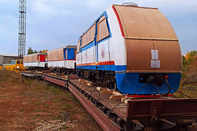 Весь подвижной состав для Детской железной дороги в Дархан-Уул