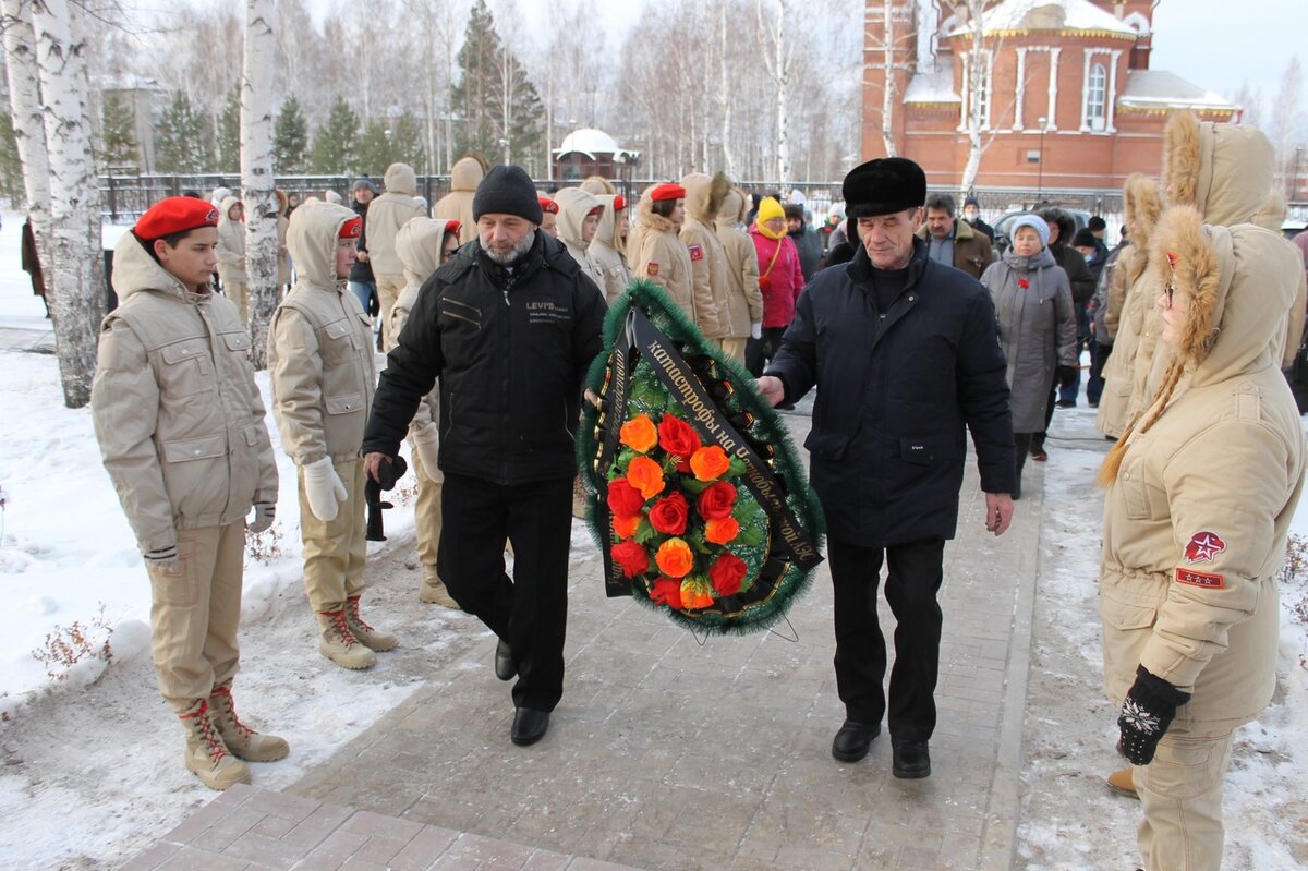 Открытие памятника героям Чернобыльцам
