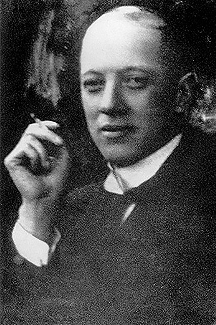 Николай Степанович Гумилев Фото: Моисей Наппельбаум