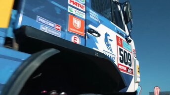 Экипаж Андрея Каргинова на ралли Дакар 2022 — вид из окна гоночного грузовика КАМАЗ-мастер