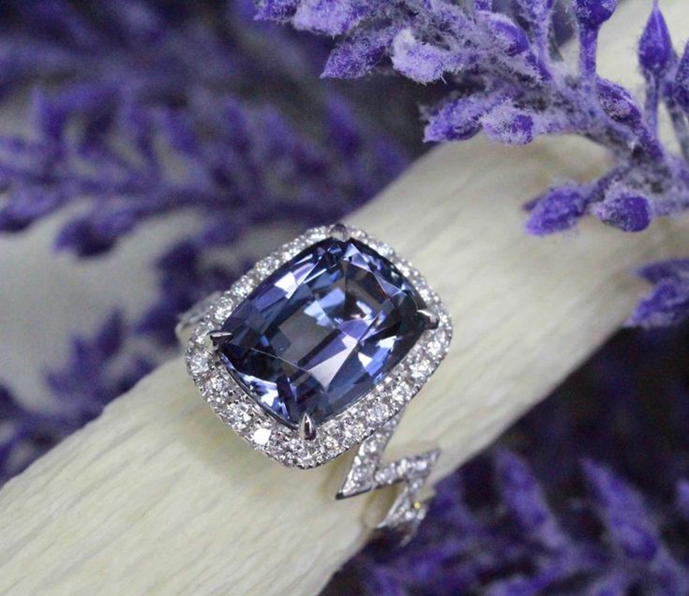 https://www.pinterest.ru/pin/tanzanite-gemstone-ring--611363718148311196/