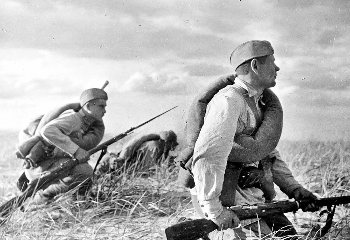 Солдаты (https://clck.ru/edi6s)