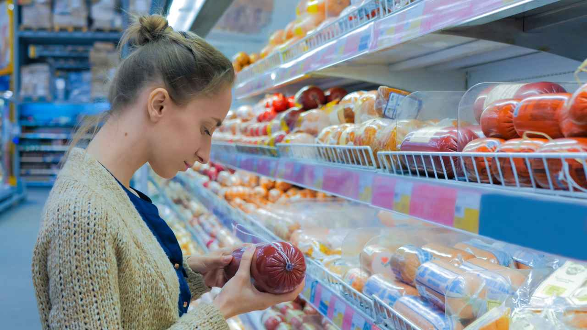 Как выбрать докторскую колбасу для салата «Оливье» | Бобёр | Дзен