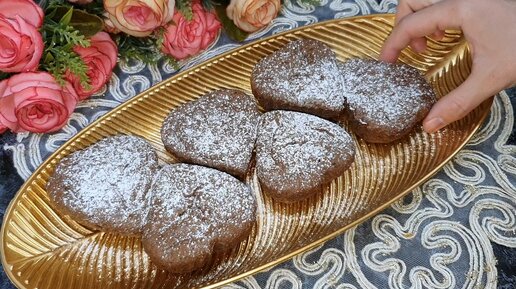 Шоколадные кексики без грамма муки. Влажные и воздушно-легкие кексы к чаю.