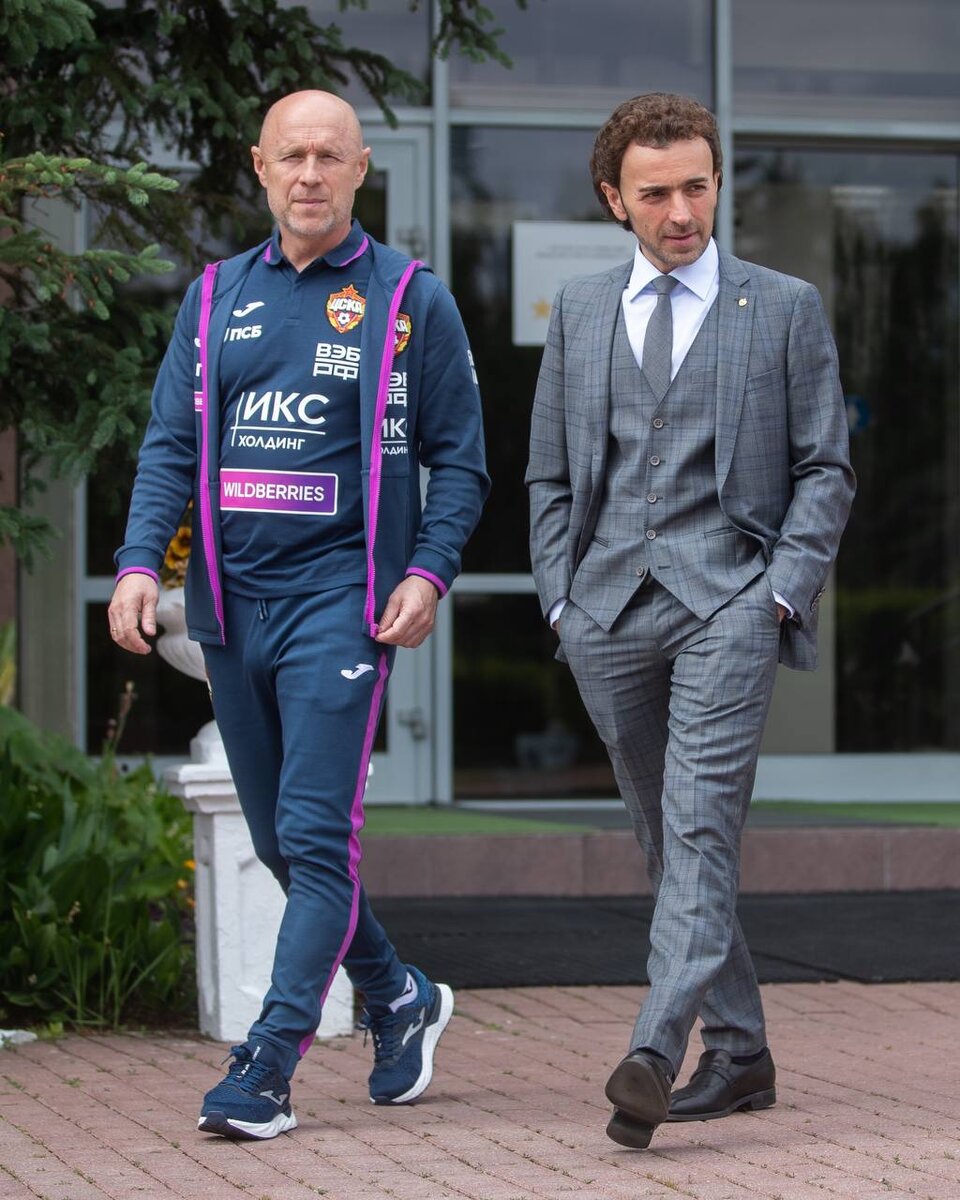 Владимир Федотов и Роман Бабаев. Фото pfc-cska.ru