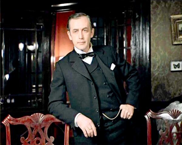 Василий Ливанов в роли Шерлока Холмса в фильме «Шерлок Холмс и доктор Ватсон: Знакомство»