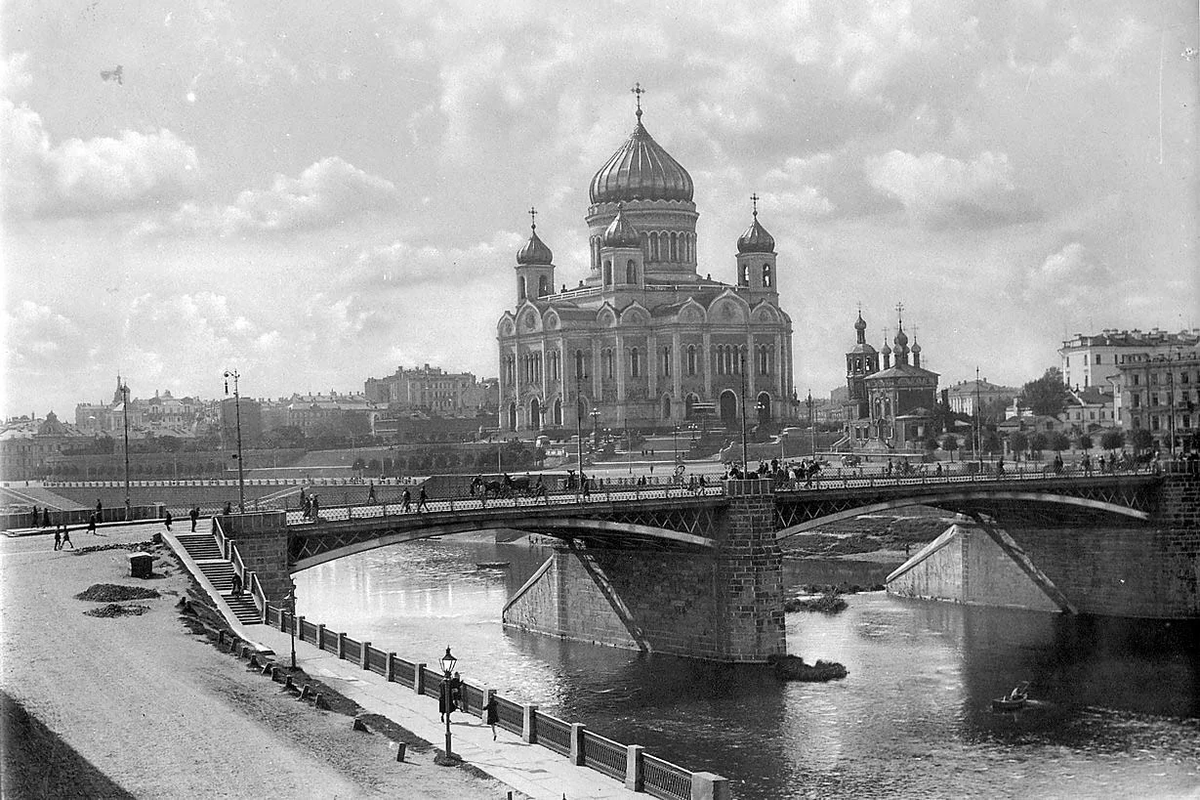 Город московский история москва. Храм Христа Спасителя в Москве 19 век. Храм Христа Спасителя в Москве старый. Храм Христа Спасителя 1930е. Храм Христа Спасителя 1930 год.