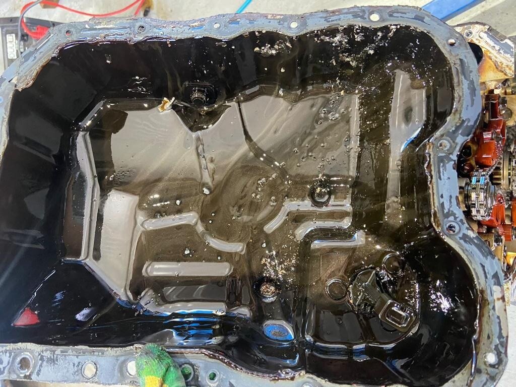 Пробило двигатель G4KE Hyundai Santa Fe на шоссе | Автосервис ...