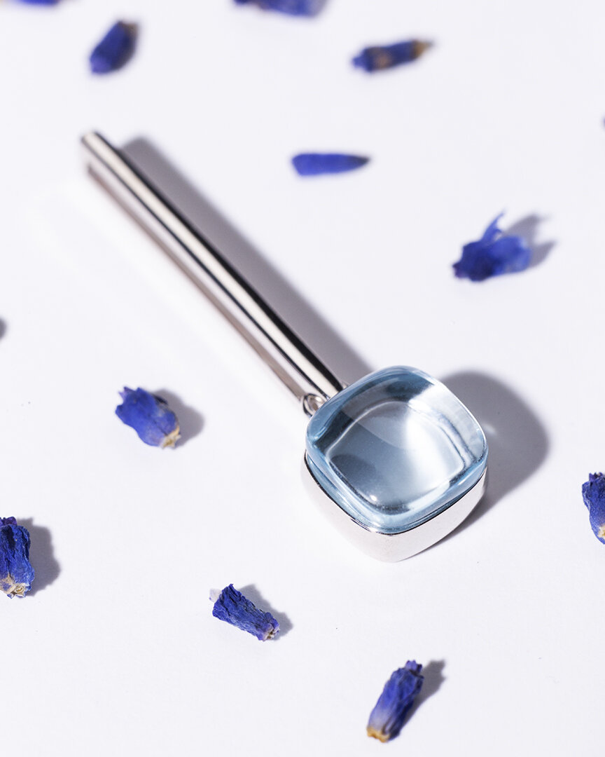 Посмотрите на этот камень - какие ассоциации он вызывает?