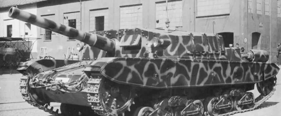 Машина историчная, металлическая, именовалась SEMOVENTE DA 105/25 в варианте со 105мм орудием. Фото с просторов интернета