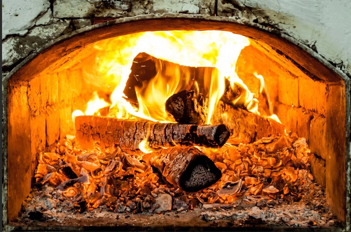 Печка на дровах. Фото из открытых источников.