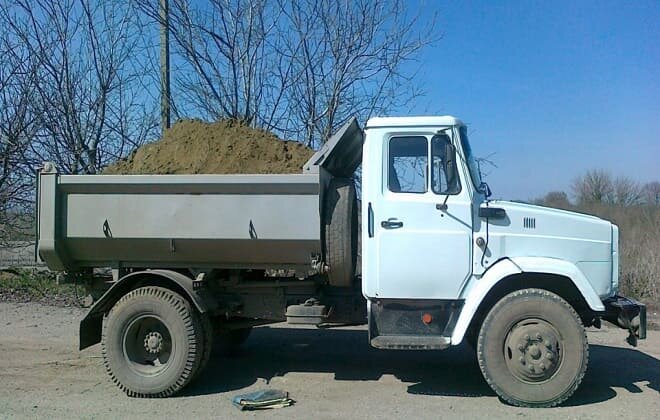 С данного снимка была позаимствована резина и колесные диски. 