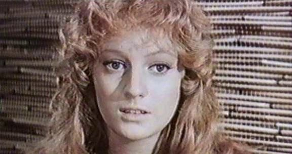 Кадр из фильма "Эта опасная дверь на балкон" взят для иллюстрации из Яндекс Картинки.  