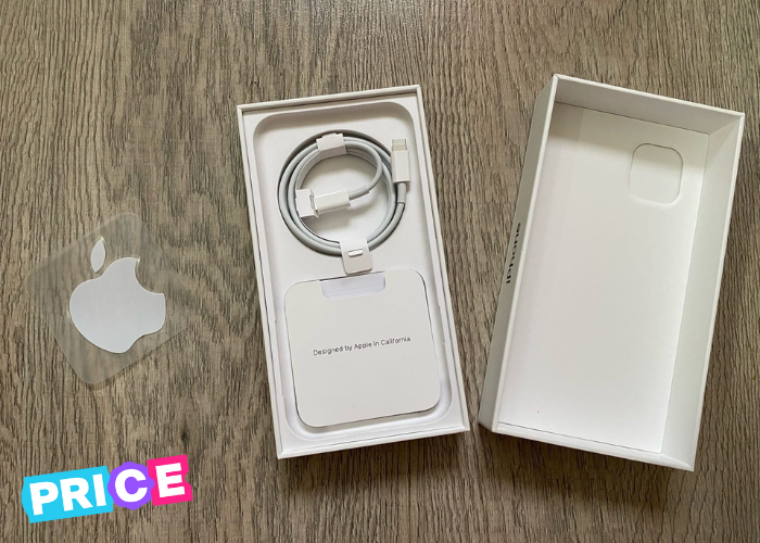 Комплектация iPhone 11 при покупке через официальную площадку.