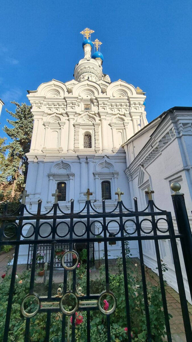 Церковь Рождества Богородицы в Путинках.