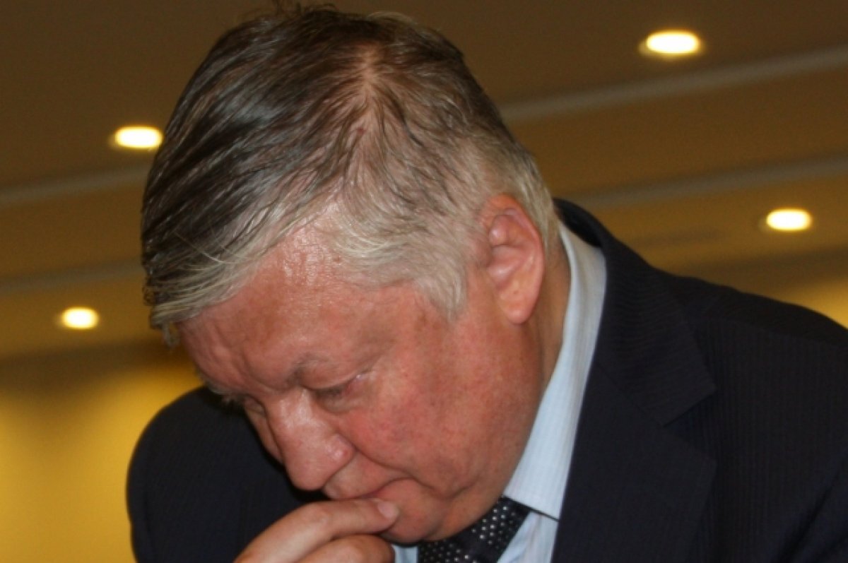    Помощник Анатолия Карпова опроверг сообщение о нападении на шахматиста