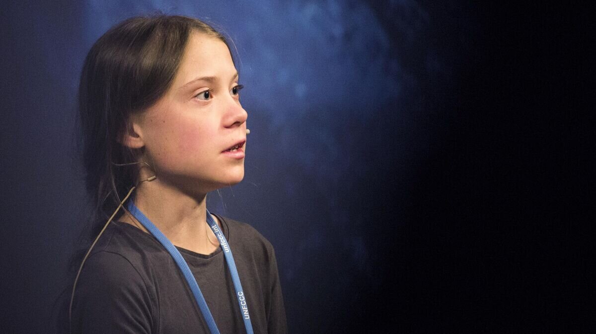    Экоактивистка Грета Тунберг на пресс-конференции перед климатическим протестом Марш за климат" в Мадриде, Испания© РИА Новости / Алехандро Мартинез Велез