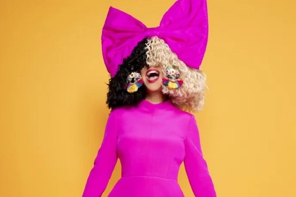     Сиа, сама того не подозревая, напомнила белорусам прошлогодний снег. Фото: личный архив