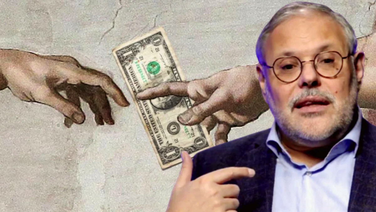 Людей сейчас интересует что делать с валютой 