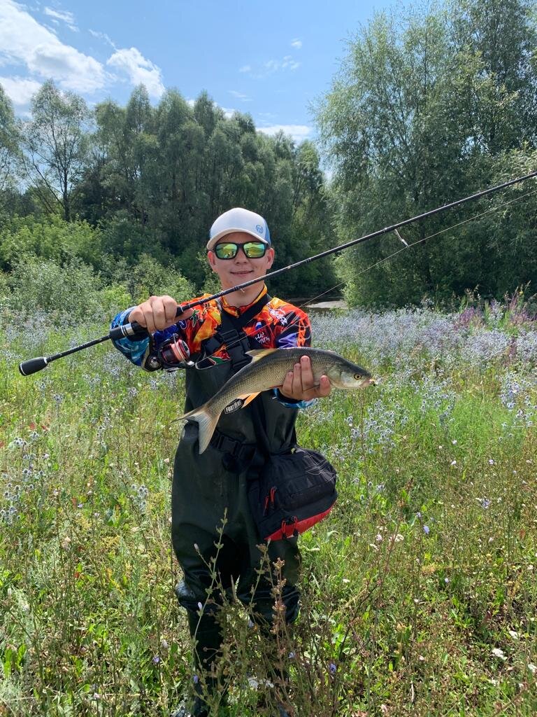 Жерех речной, вес составил около 900 грамм. 