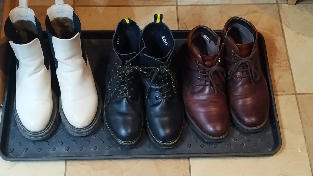 Поддон для обуви