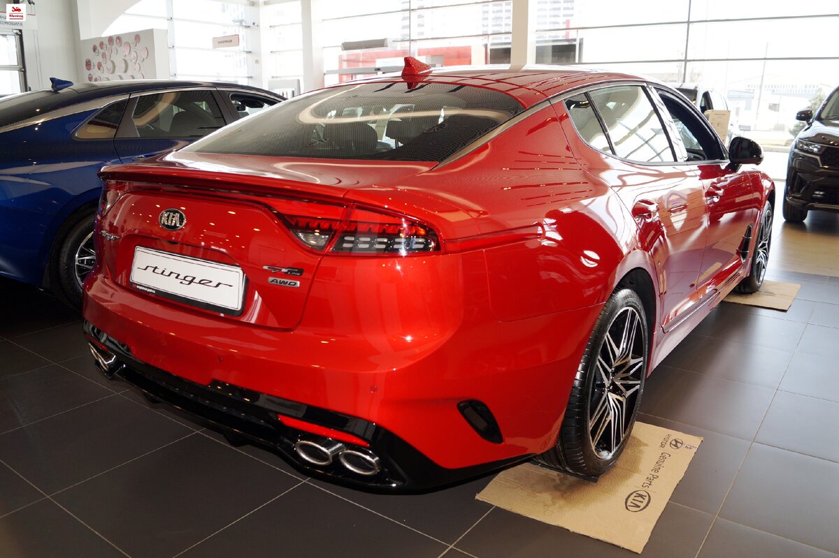 Посмотрел Kia Stinger (Рестайлинг). Сделал много фотографий. Рассказываю  про техническую часть авто и стоимость | МЕХВОД | Дзен