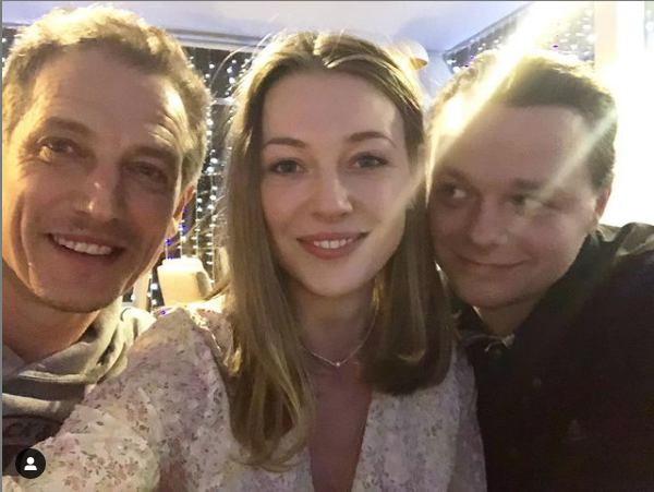 Александра Никифорова (Анна), Сергей Друзьяк (Антон) и Дмитрий Фрид (Штольман).  https://www.instagram.com/alexandra_nikiforova_official/