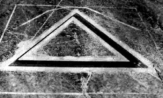 Вид с воздуха на север 17.06.43 на «Вспомогательное поле Люка №1 (поле Викенбург)».