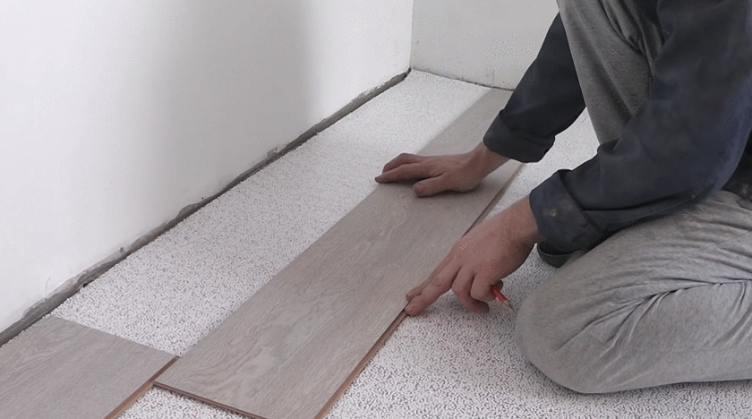 Ламель размечается перед обрезкой