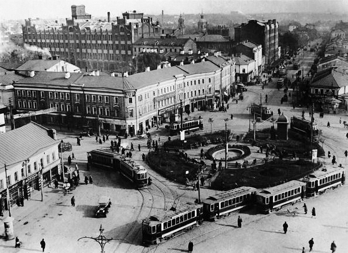 Москва Серпуховская площадь в 1940 году. Москва в 1920-е. Москва 20-е годы 20 века. Москва 1920 год.