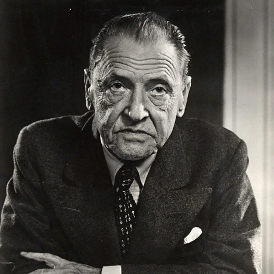 Somerset Maugham. Моэм Сомерсет LACHEON. Сомерсет Моэм "Моэм с. театр". Сомерсет Моэм фотопортрет.