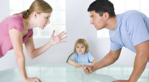 Как помирить родителей, если они поругались или разводятся