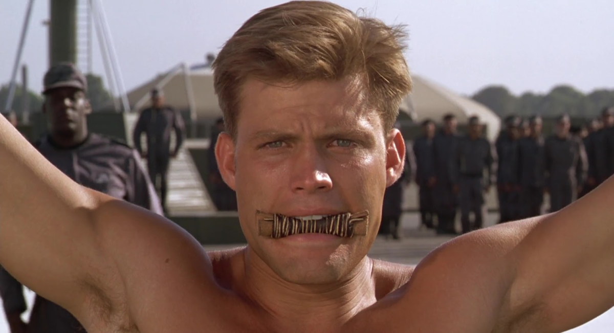 Каспер Ван Дин: "С каждым, кто будет критиковать "Звёздный десант", будет так же"