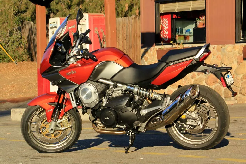 РњРѕС‚РѕС†РёРєР» Aprilia 850