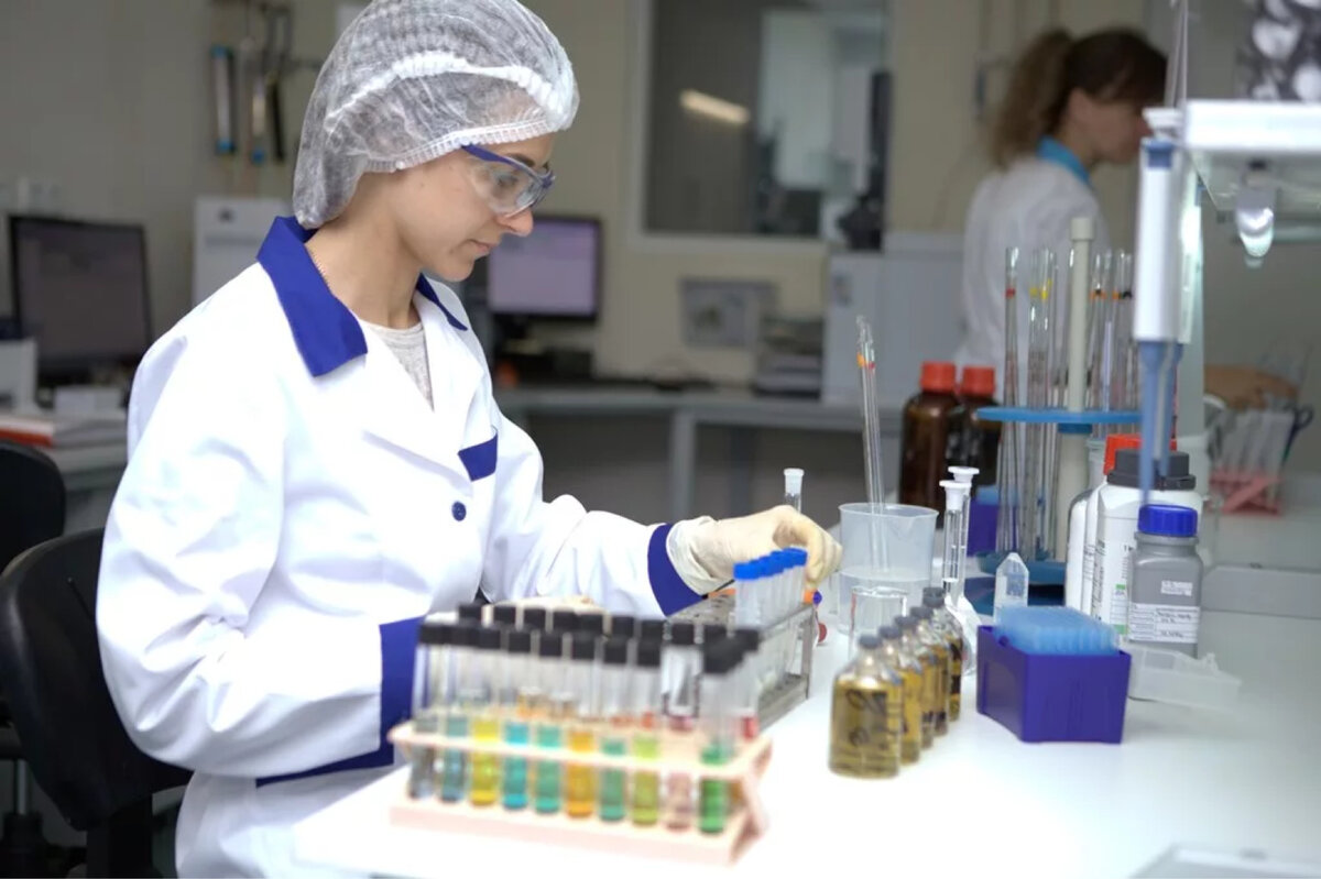 Лабораторный контроль качества продукции. Качество пищевых продуктов. Лабораторный контроль качества продукции. Методы контроля качества готовой продукции. Лаборатория лукойл.