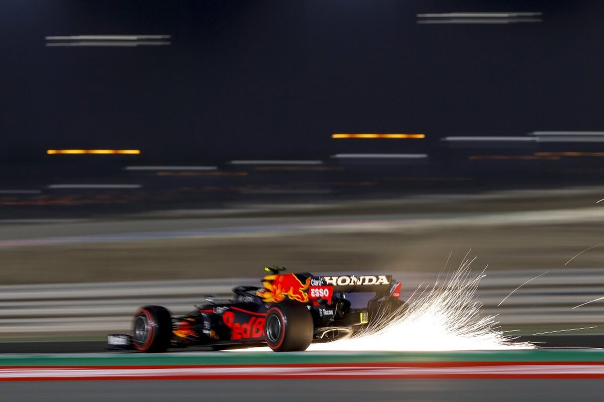 Формула 1 2021: ночная гонка в Катаре 