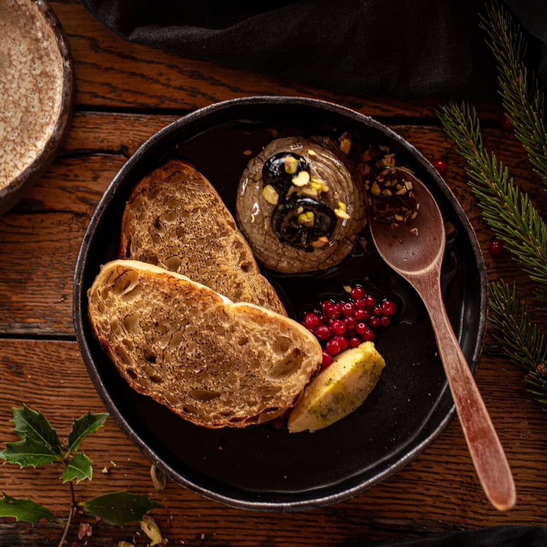 Паштет из куриной печени с грецким орехом, 490 р.